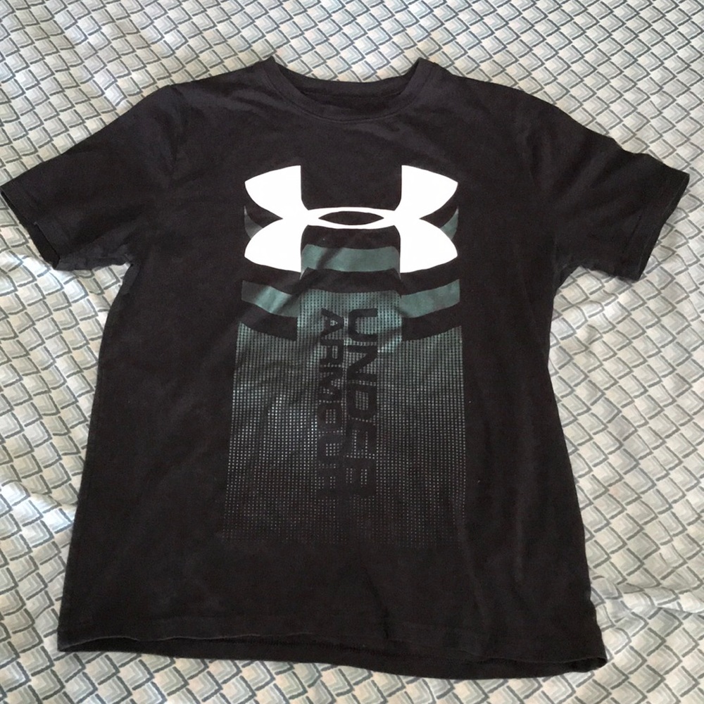 Athletic under armour shirt.
